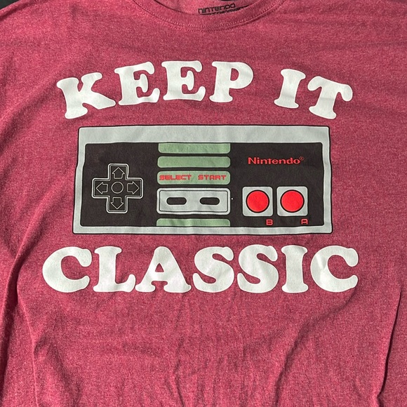 Nintendo T-shirt. - Picture 1 of 2